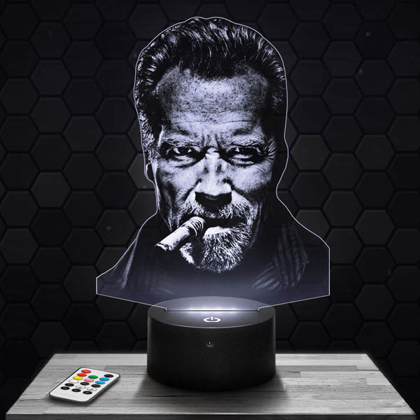 lampe-3d-arnold-schwarzenegger-600